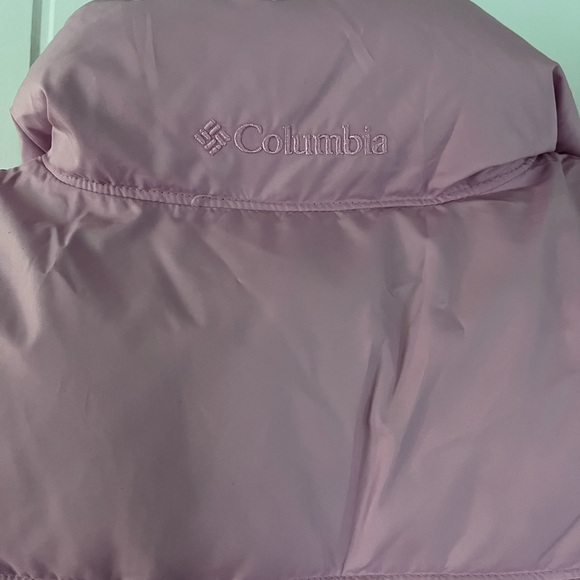 Columbia Vest Womens Medium Pink Maroon Puffer Down Fill Reversible Outdoors - Picture 5 of 7